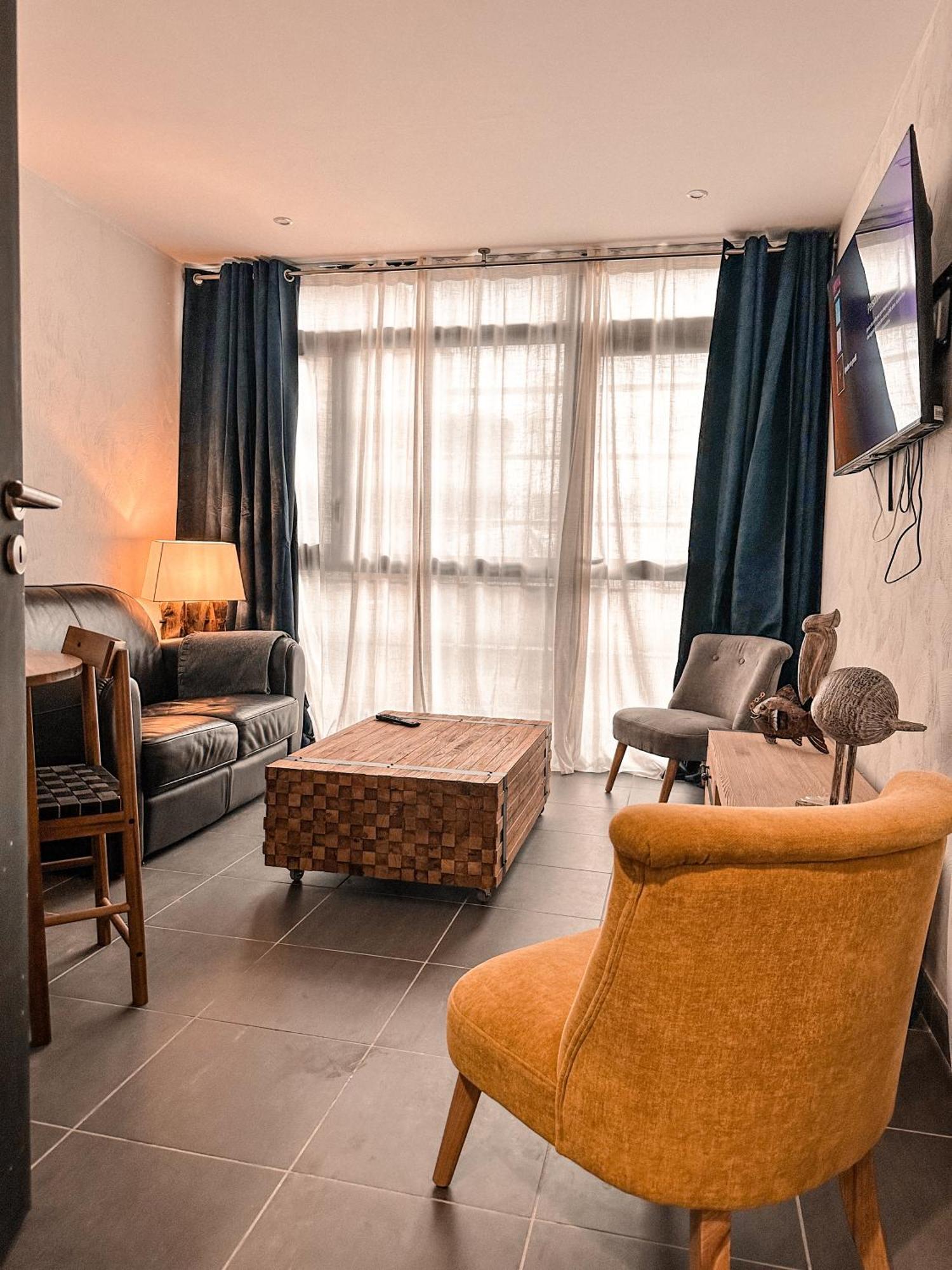L'Hermine Chambres D'Hotes 杜瓦讷内 外观 照片